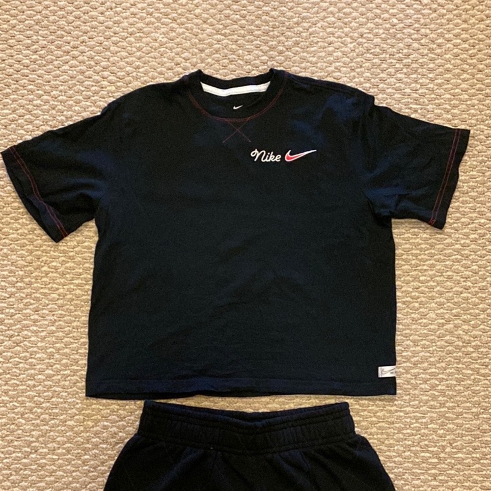 Nike Just Do It tee embroidered